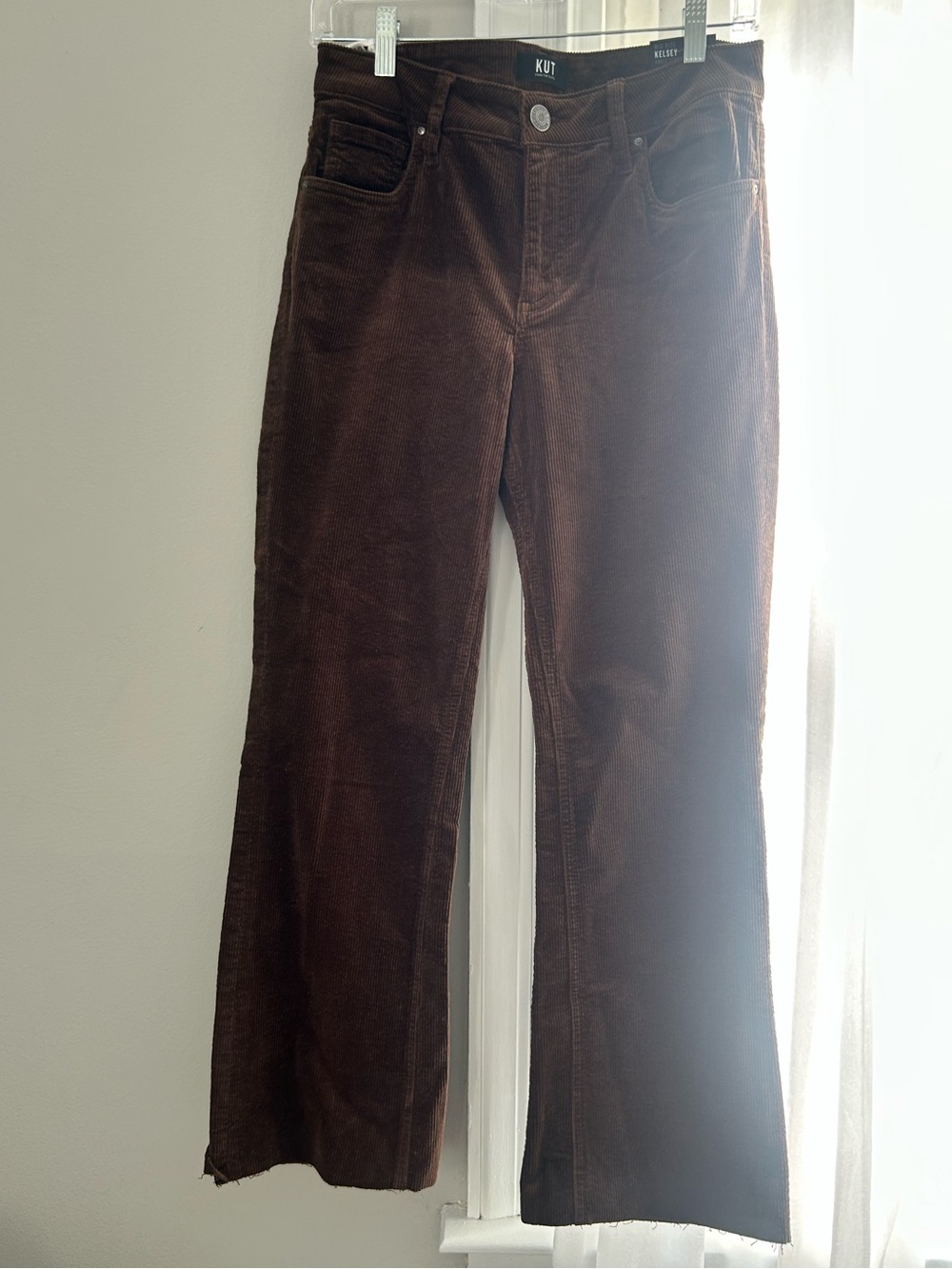 KUT from the Kloth Kelsey Ankle Flare Corduroy Pants Brown Size 6 NWT - Picture 4 of 6